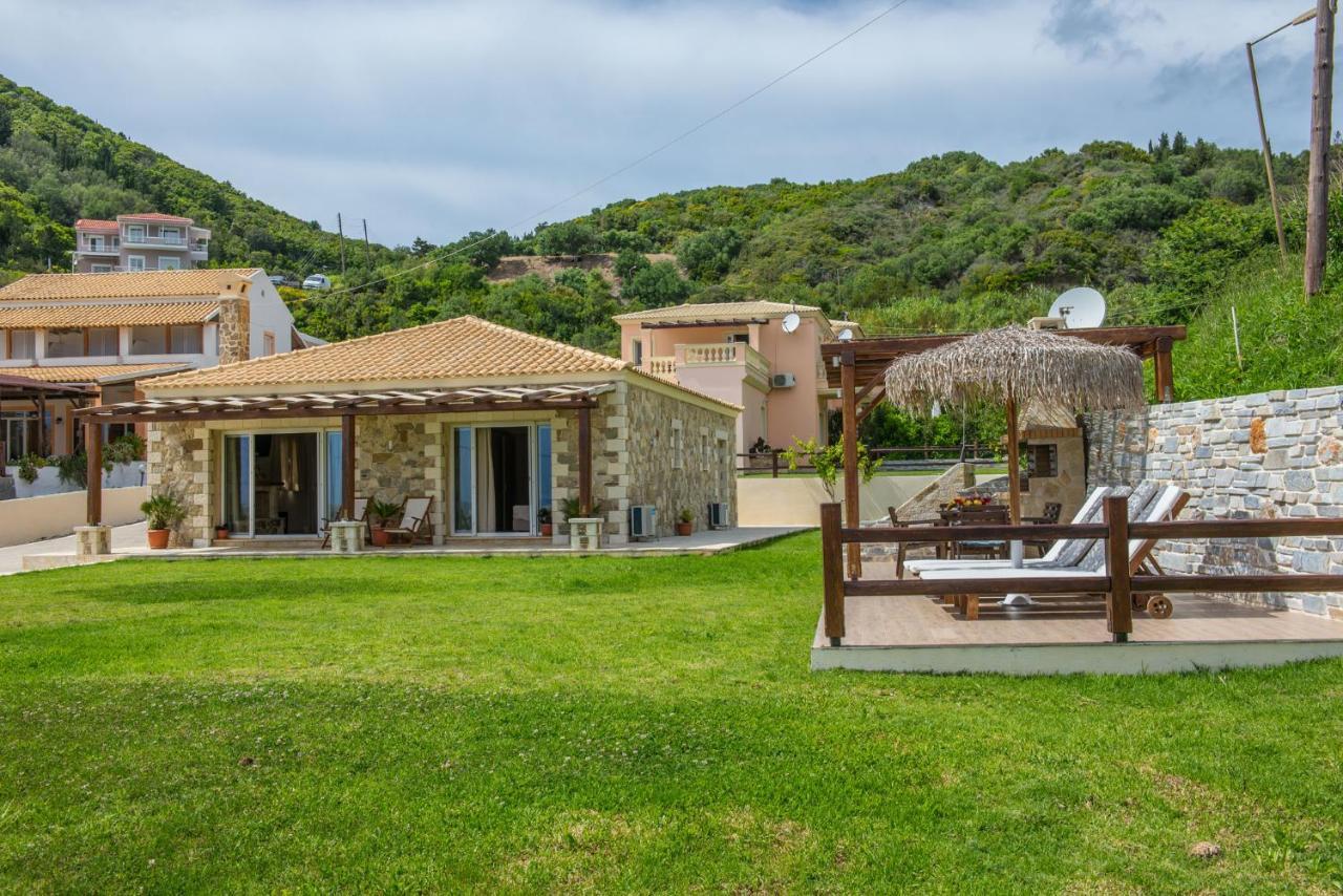 Villas Porto Kamini Afionas Corfu 外观 照片